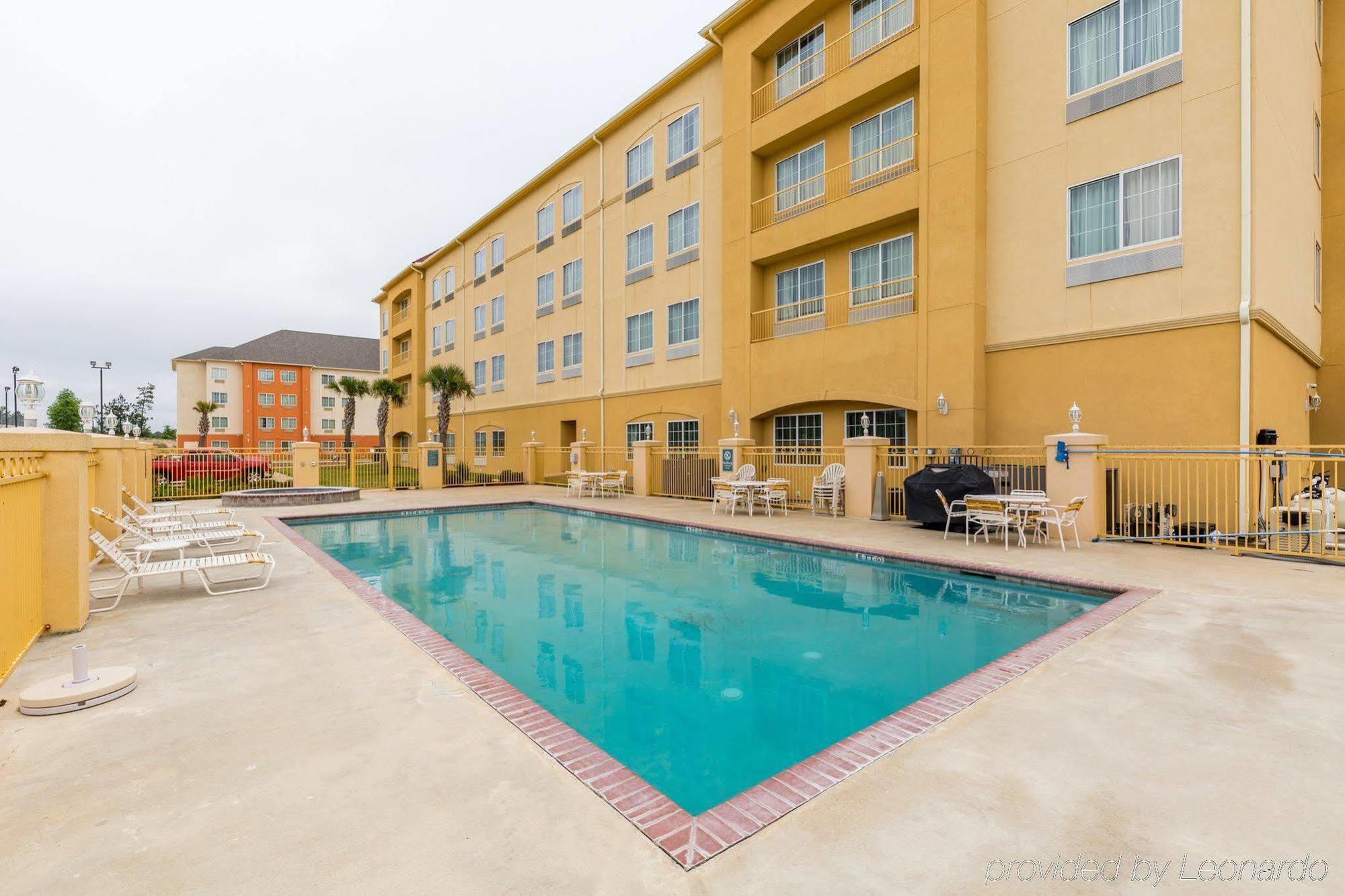 Quality Inn Leesville Exterior photo